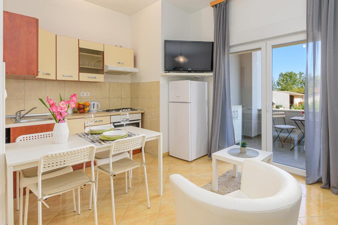 Apartmani Vita, Liznjan - Apartman 2 Extérieur photo
